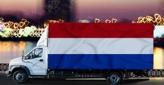 Transport-LKW mit Flagge der Niederlande